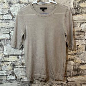 Banana Republic Merino wool ecru short sleeved sweater size Medium